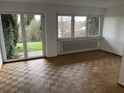 Stilvolle 2-Zimmer-Wohnung mit Terrasse  und Einbauküche in Tübingen