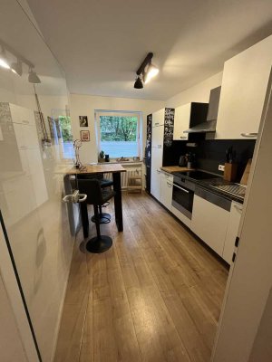 HOCHWERTIG KERNSANIERTE 3 ZKDB, EINBAUKÜCHE, GÄSTE WC, BALKON + KELLER IN KÖLN, RUHIGLAGE!!!