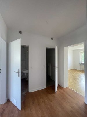 *Wohnen in Wassernähe - 3-Zimmerwohnung mit Balkon*