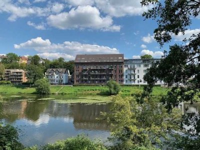 1 schöne, lichtdurchflutete, gehobene 3,5-Zimmer Wohnung mit Balkon am Baldeneysee