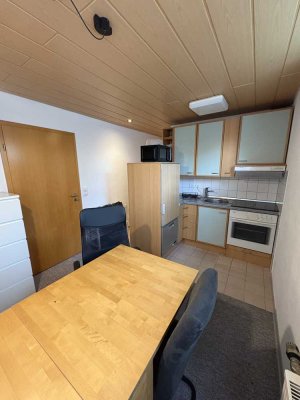 1,5 Zimmer Wohnung - Teilmöbliert/Pauschalmiete