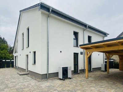 Energieeffizient, modern und zeitlos ästhetisch wohnen - Neubaudoppelhaushälfte mit 4 Zimmern