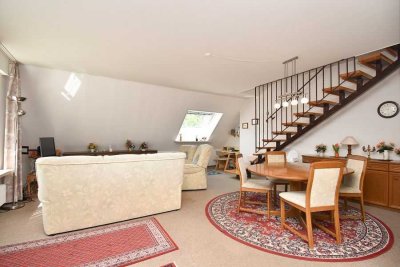 Helle 3-Zimmer-Maisonettewohnung mit Balkon und Tiefgaragenstellplatz in ruhiger Lage...