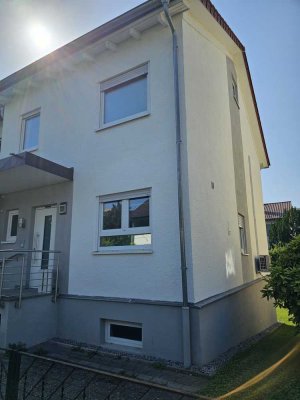 Reihenendhaus in Laudenbach – kernsaniert, energieeffizient, mit Garten, Garage & Stellplatz