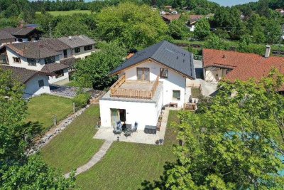 Erstbezug -  Neubau - Charmante Dachgeschosswohnung mit Dachterrasse - ab sofort verfügbar!