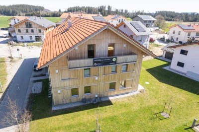 Erstbezug! Hochwertige Dachgeschosswohnung in ruhiger Lage