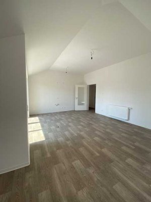 Haltern-Sythen- 2 Zimmer mit Loggia, zentral & seniorengerecht mit Aufzug