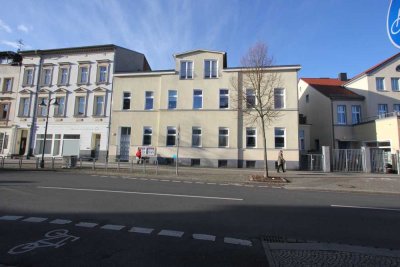 Schöne 3-Raum-Wohnung im Stadtzentrum | Balkon | EBK | Stellplatz