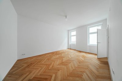 Sanierte Altbauwohnung in ruhiger Innenhoflage – hochwertiger Erstbezug mit Stil!