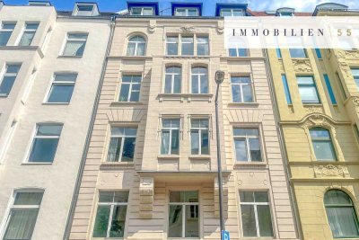 Agnesviertel über den Dächern – 3-Zimmer-Altbauwohnung mit Ausbaupotenzial