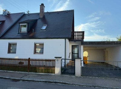 Doppelhaushälfte mit schönem großen Garten in Augsburg/Bärenkeller