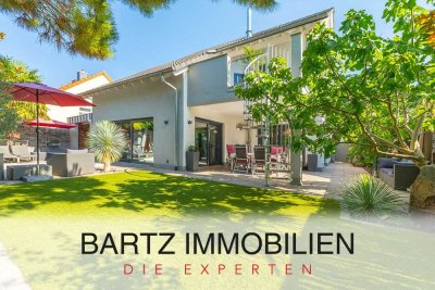 Luxuriöses Wohnerlebnis mit exklusiver Ausstattung und Traumgarten