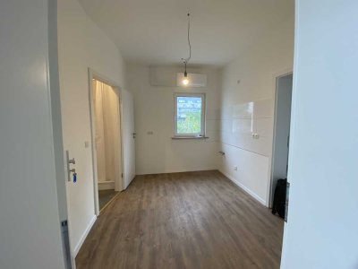 Modernes Neubau-Apartment mit eigenem Garten – perfekt für Singles oder Paare