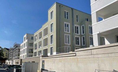 Hochwertige 2-Zimmer-Wohnung am Park mit EBK und Balkon provisionsfrei von privat