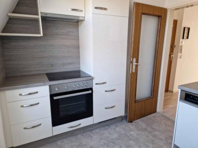 Dachgeschosswohnung - Nähe Bahnhof Hetzendorf