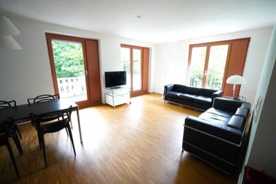 Wohnen am Bavariapark - Möblierte 3-Zi.-Wohnung mit Balkon