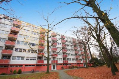 Möblierte 2-Raum-DG-Wohnung mit Balkon und Einbauküche in Karlsruhe