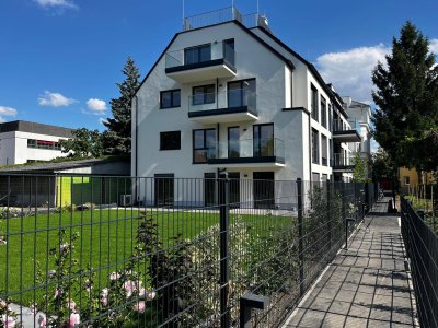 VON PRIVAT: NEUBAUERSTBEZUG - MODERNE; RUHIGE 2 ZIMMERWOHNUNG MIT LOGGIA, GARTEN + GARAGENPLATZ