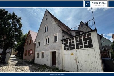 Reizvolles Altstadthaus mit Garage, Dachterrasse und viel Potenzial