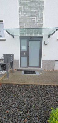 Helle 1-Zimmer Souterrain-Wohnung in Kronberg-Oberhöchstadt