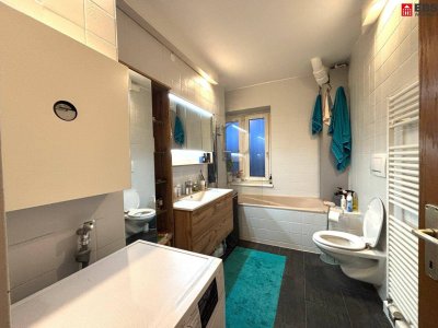 Ein Ort zum Ankommen: Gemütliche Wohnung mit viel Tageslicht - am Minnesängerplatz - Froschberg! Verfügbar ab 01.01.2026!