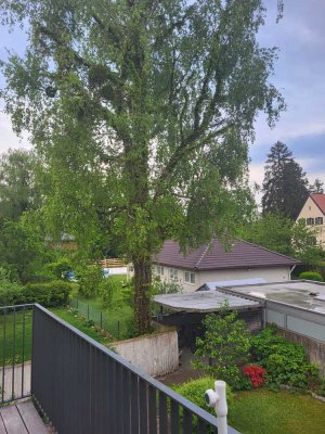Geschmackvolle 3-Raum-Wohnung mit gehobener Innenausstattung mit Balkon in Pullach im Isartal