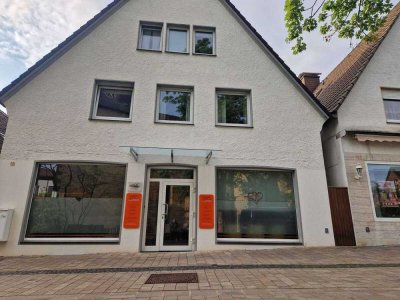 Exklusive Wohn- & Geschäftsimmobilie am Kirchplatz – 160 m² Wohnen & 130 m² Ladenfläche