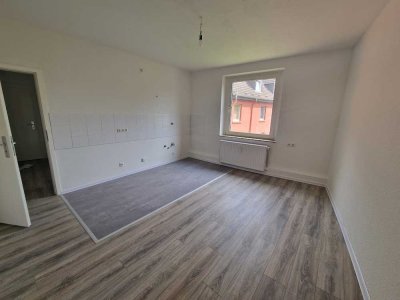 Renovierte 3 Zimmer-Altbauwohnung mit Charme