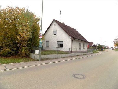 Einfamilienhaus im Erbbaurecht zu vergeben