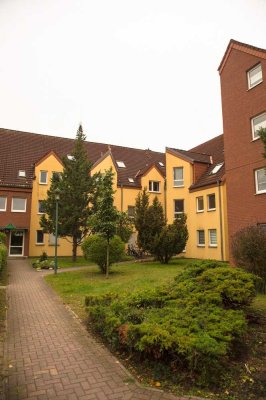 Wunderschöne 4-Zimmer-Wohnung im Grünen mit großem Balkon in Potsdam "Am Neuen Palais"