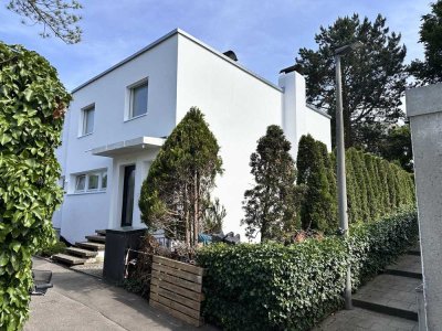 Charmantes Reihenhaus mit 4 Zimmern in Regensburg-Westenviertel