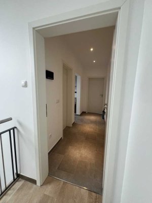 Erstbezug nach Sanierung mit Einbauküche: freundliche 2-Zimmer-Wohnung in Jülich