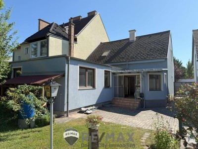 "Rarität ! Sauberes &amp; Solides Haus zum Sanieren &amp; Aufwerten, Zentrale Lage "