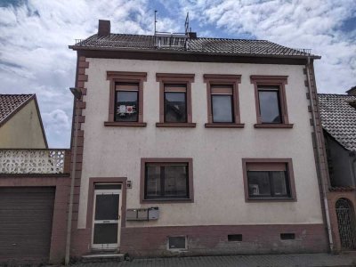 Mehrfamilienhaus in zentraler Lage