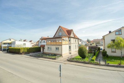 Wohnhaus mit 3 Einheiten und viel Potenzial im Ausbau
