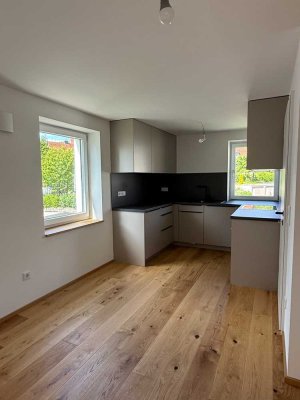 Modern sanierte 2-Zimmer-Wohnung im OG – durchdachter Grundriss, hochwertige Ausstattung