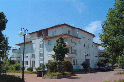 Schöne neu renovierte 3-Zimmer-EG-Wohnung