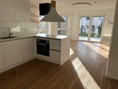 Einziehen & Wohlfühlen: Teilmöblierte 2½-Zimmer-Gartenwohnung in ruhiger Lage nahe der Weinberge