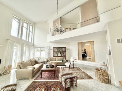 Exklusiv & Modern: Villa mit über 386 m² Wohnfläche und großzügigem Grundstück in bester Lage