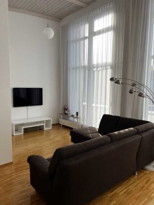 Helle 2-Zimmer-Penthousewohnung – voll möbliert, ruhig gelegen & direkt an der Nagold