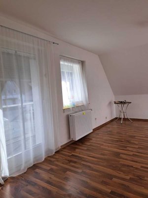 Schöne 3,5-Zimmer-Wohnung mit EBK in Haiger