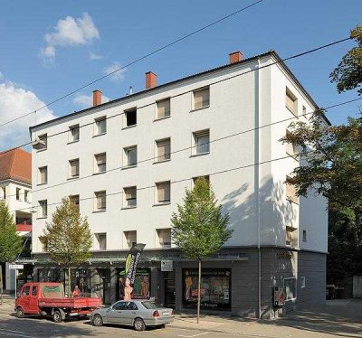 Hier findet jeder seinen Platz: interessante 2,5-Zi.-Wohnung