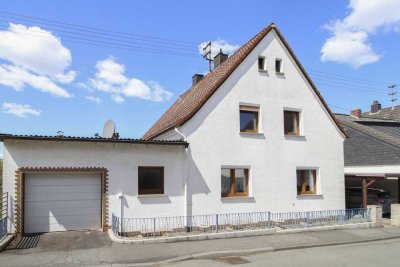 Vielseitiges Zuhause mit Wohlfühlfaktor – ruhig gelegenes Zweifamilienhaus in Wetzlar