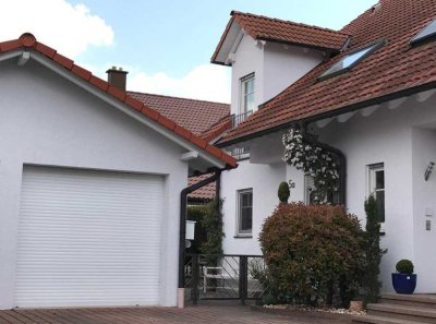 Traumhafte Doppelhaushälfte in Feldrandlage – Stilvolles Wohnen in Hochdorf