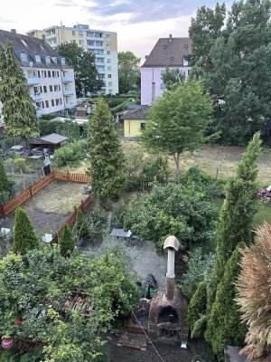 Ansprechende 2-Zimmer-Wohnung mit Einbauküche und Gartenanteil in Nürnberg