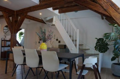 Charmante Maisonette-Wohnung im sanierten Fachwerkhaus – mit Balkon & Weinbergblick