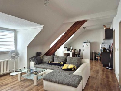 Großzügige Single- oder Pärchenwohnung in der Heinsberger Innenstadt...