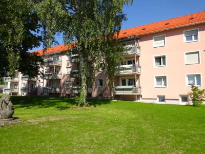 Renovierte 3 ZKB m. Balkon Nähe Bauhof - Besichtigungstermin nur mit vorheriger Anmeldung möglich
