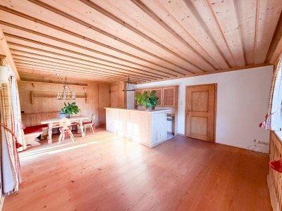 Freizeitwohnsitz - Charmantes Apartment mit Hüttenfeeling in traumhafter Panoramalage