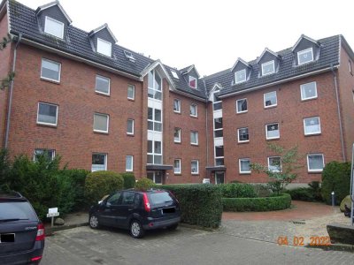 4-Zi. Dachgeschosswohnung in ruhiger und gepflegter Wohnanlage mit WBS